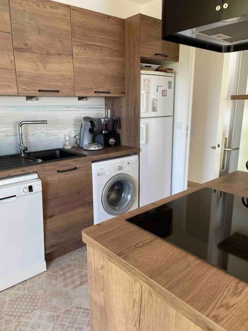 Appartement Bord De Mer Avec Garage Mentona Zewnętrze zdjęcie