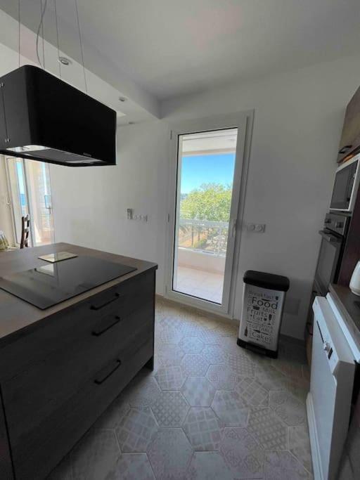 Appartement Bord De Mer Avec Garage Mentona Zewnętrze zdjęcie